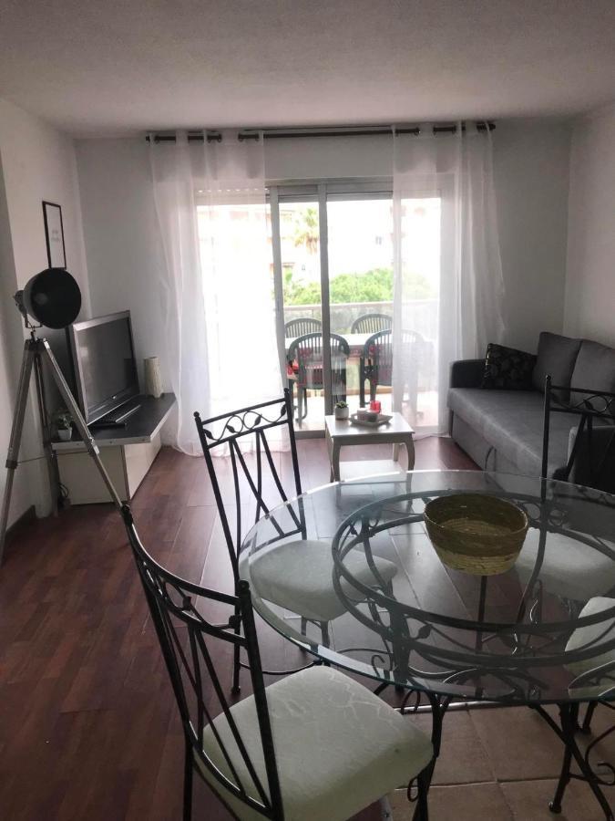 Appartement En Front De Avec Parking Privatif Fréjus